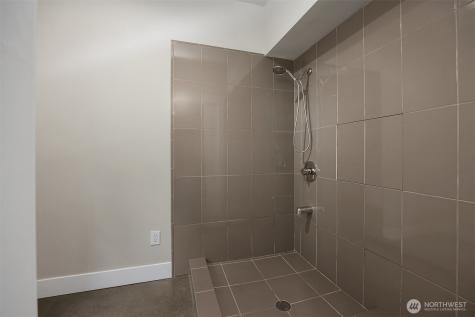 8902 NE 117th Place Kirkland WA 98034