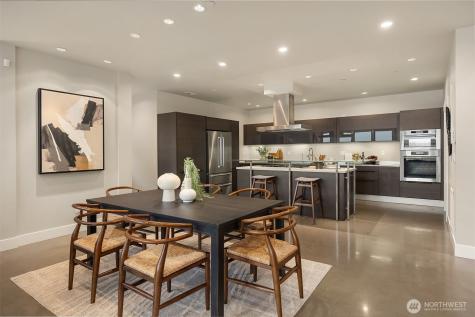 8902 NE 117th Place Kirkland WA 98034