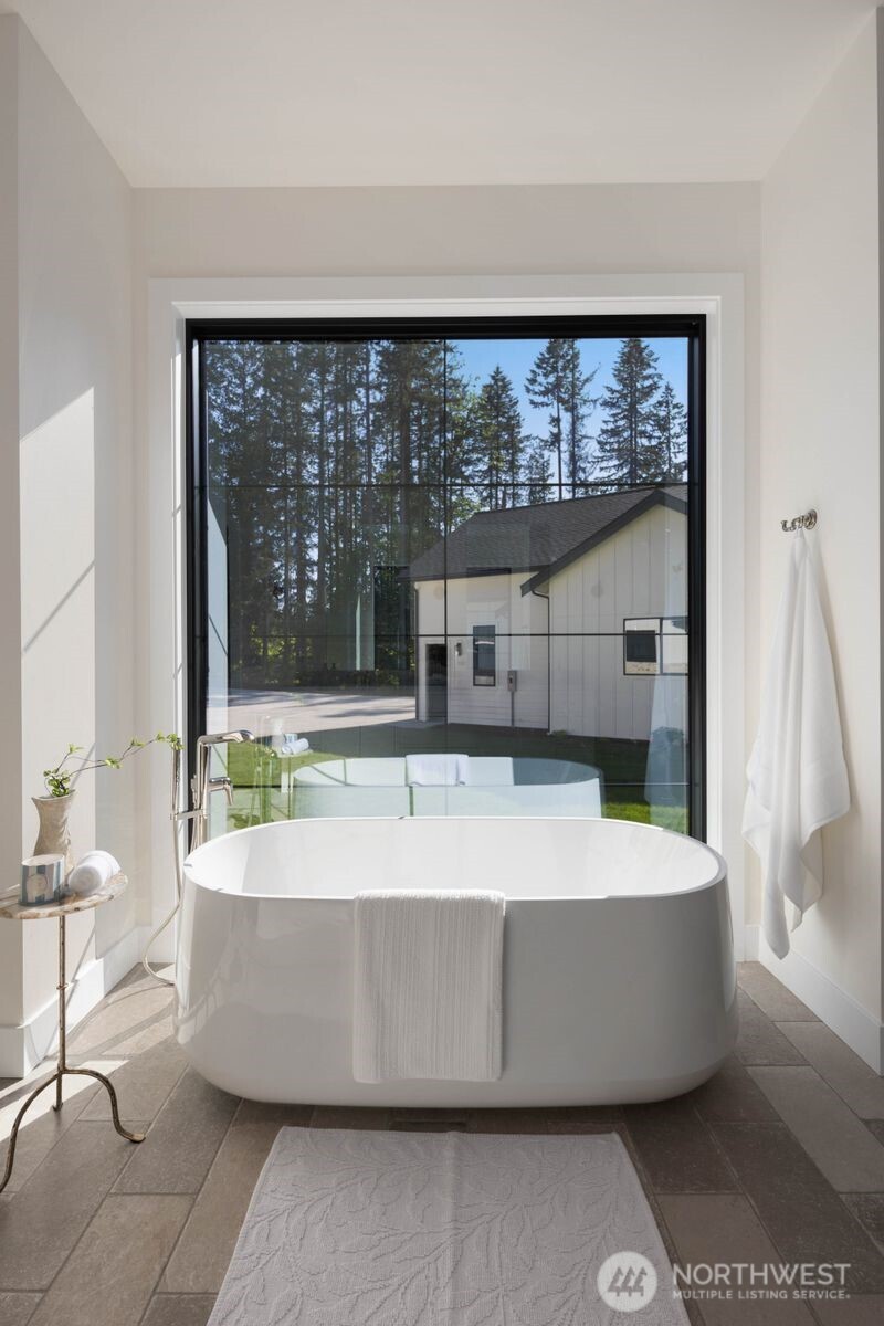 26328 SE 152nd Street Issaquah WA 98027