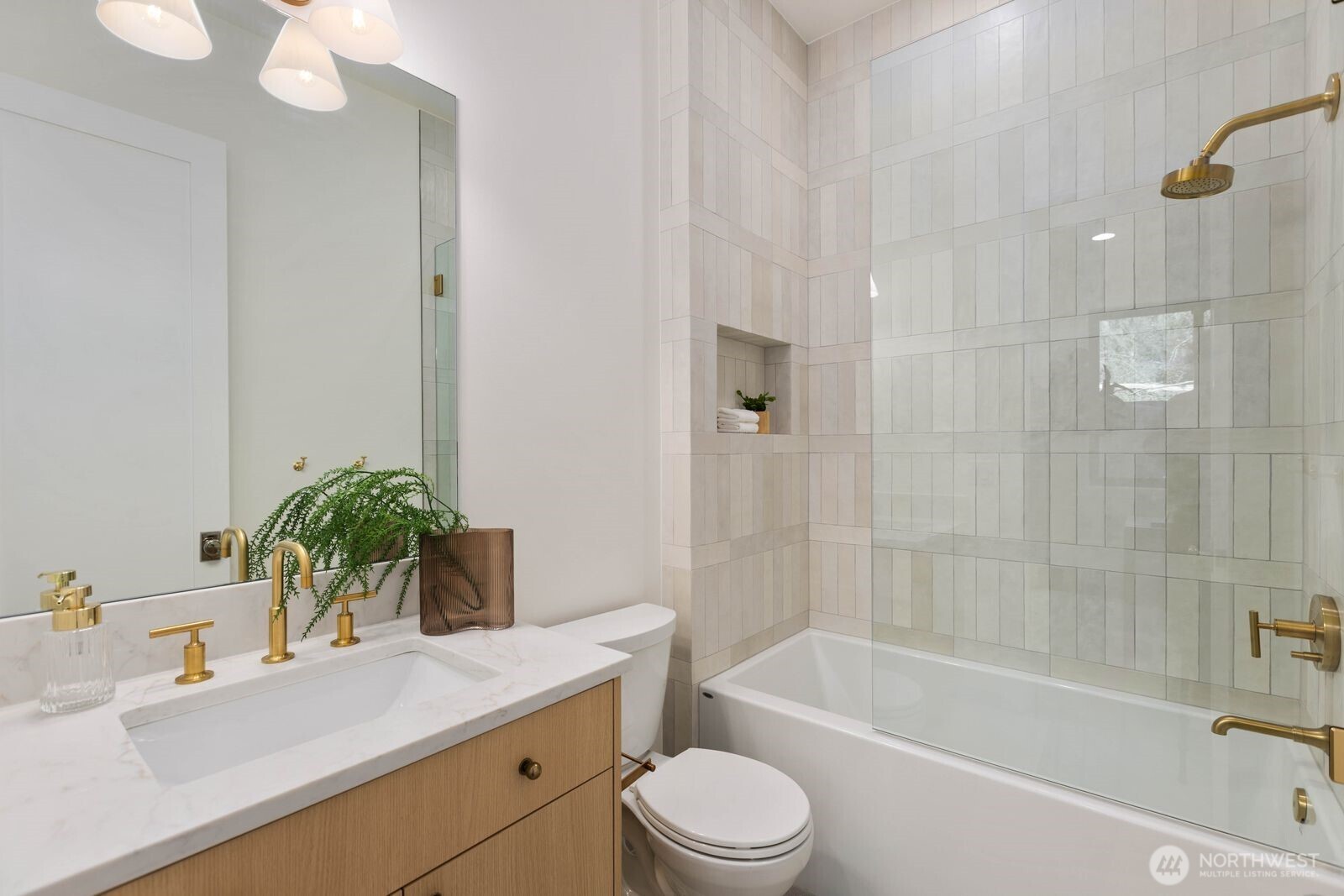 26328 SE 152nd Street Issaquah WA 98027