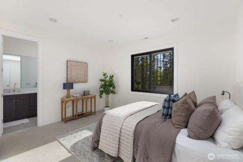 26328 SE 152nd Street Issaquah WA 98027