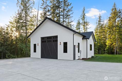 26328 SE 152nd Street Issaquah WA 98027