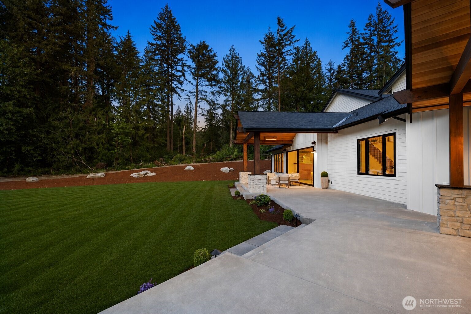 26328 SE 152nd Street Issaquah WA 98027