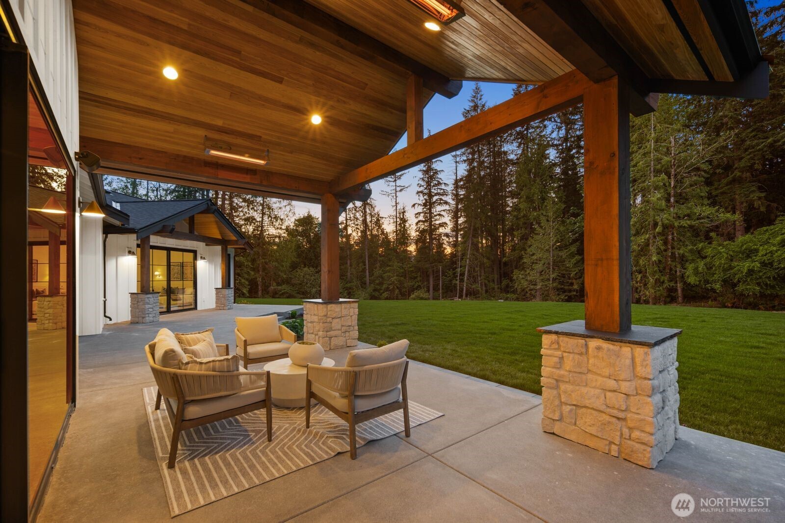 26328 SE 152nd Street Issaquah WA 98027