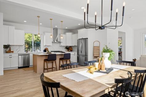 224 N 54th Place Mount Vernon WA 98273