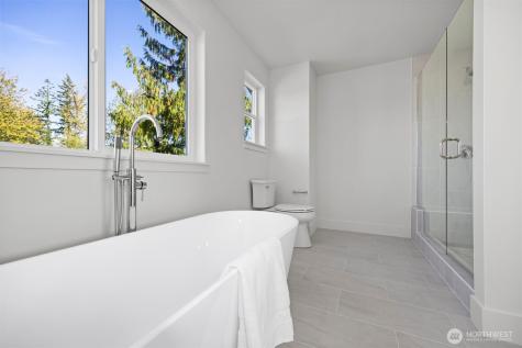 224 N 54th Place Mount Vernon WA 98273