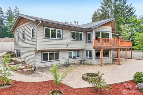 15831 SE 43rd Place Bellevue WA 98006