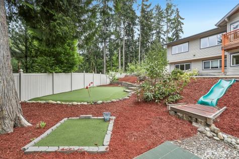 15831 SE 43rd Place Bellevue WA 98006