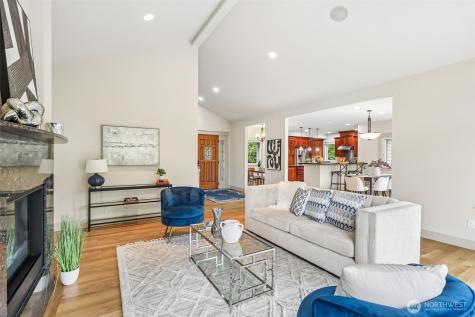 15831 SE 43rd Place Bellevue WA 98006