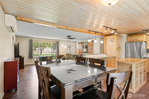 19147 Loganberry Street SW Rochester WA 98579