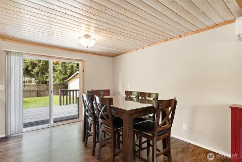 19147 Loganberry Street SW Rochester WA 98579