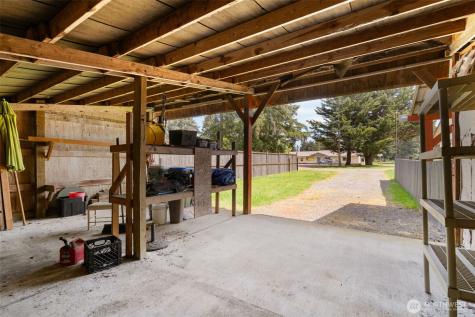 19147 Loganberry Street SW Rochester WA 98579