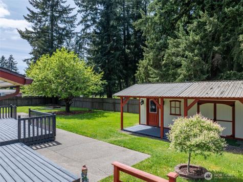 19147 Loganberry Street SW Rochester WA 98579