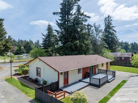 19147 Loganberry Street SW Rochester WA 98579