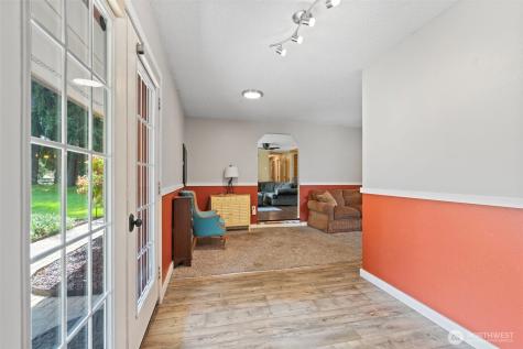 19147 Loganberry Street SW Rochester WA 98579