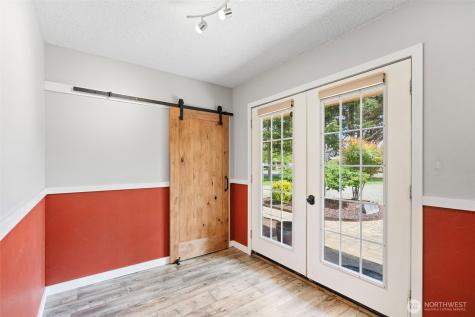 19147 Loganberry Street SW Rochester WA 98579