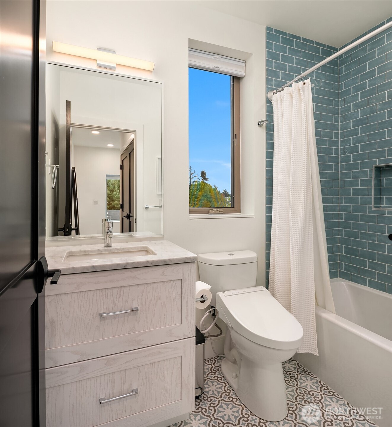 4514 Bagley Avenue N Seattle WA 98103