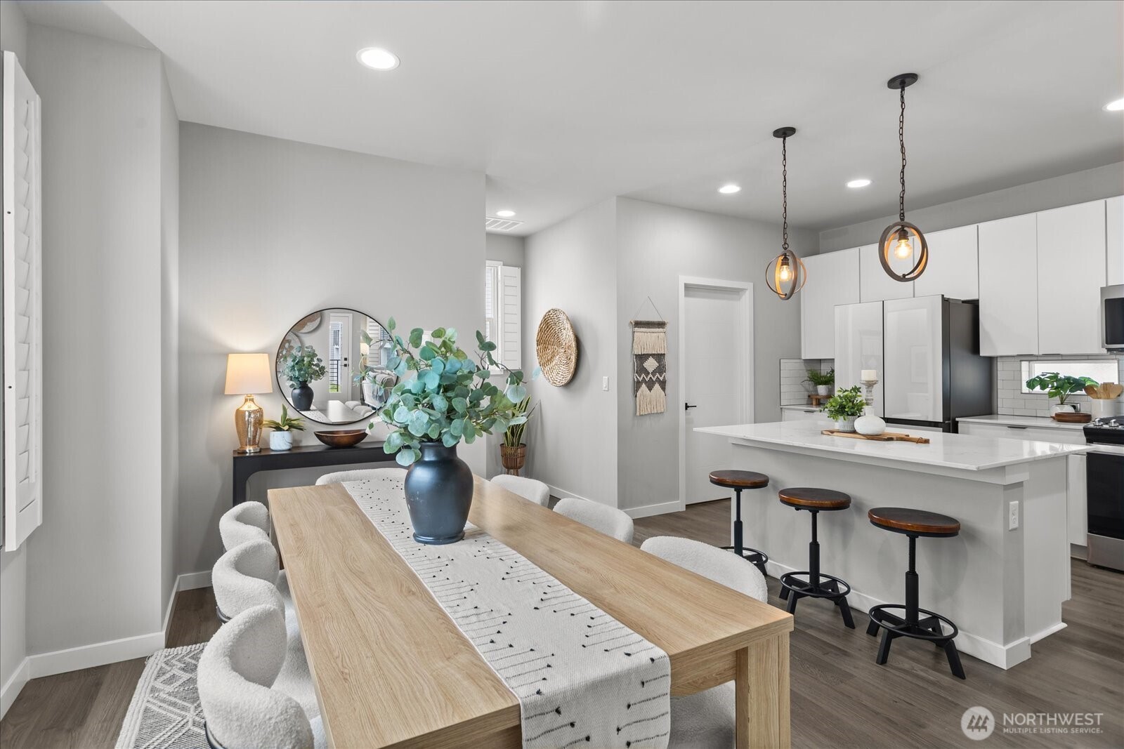 22505 70th Place W Mountlake Terrace WA 98043