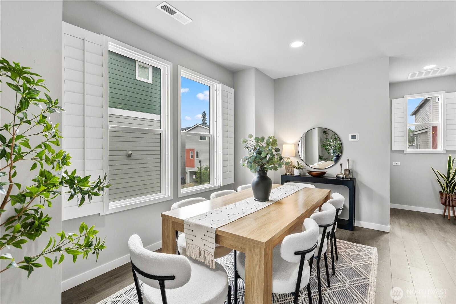 22505 70th Place W Mountlake Terrace WA 98043