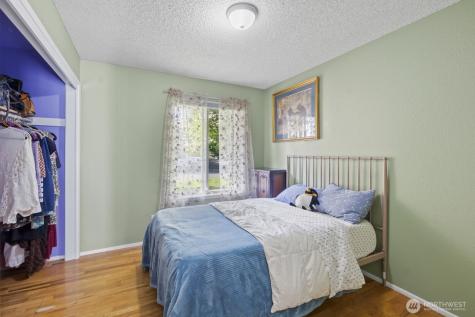 4004 Alonna Drive NE Olympia WA 98506
