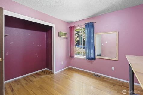 4004 Alonna Drive NE Olympia WA 98506