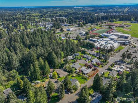 4004 Alonna Drive NE Olympia WA 98506