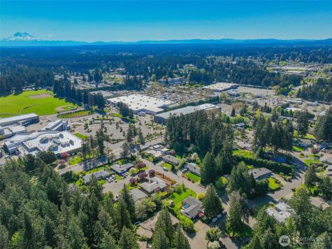 4004 Alonna Drive NE Olympia WA 98506