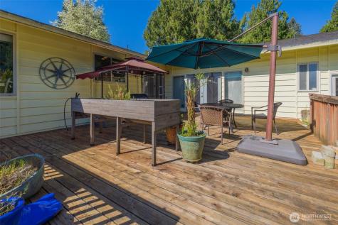 4004 Alonna Drive NE Olympia WA 98506