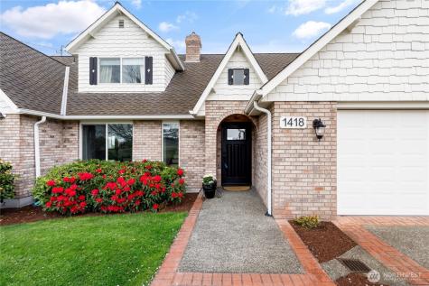 1418 Bonnie View Acres Road Oak Harbor WA 98277