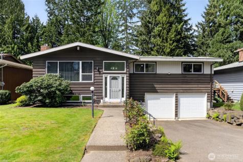 13321 28th Avenue NE Seattle WA 98125