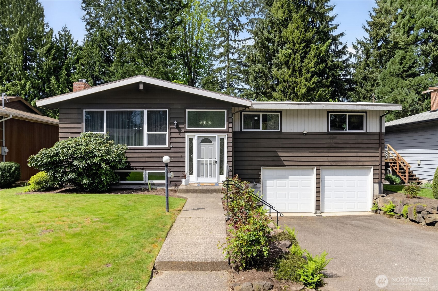 13321 28th Avenue NE Seattle WA 98125
