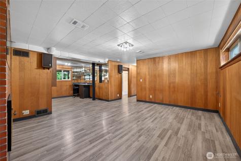 13321 28th Avenue NE Seattle WA 98125