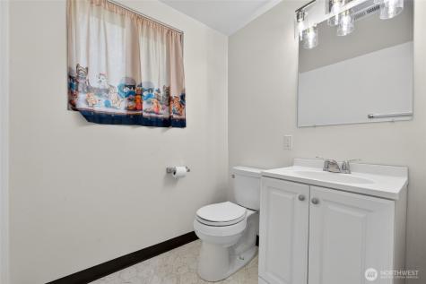 13321 28th Avenue NE Seattle WA 98125