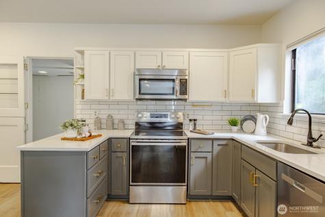 912 NE 115th Street Seattle WA 98125