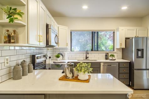 912 NE 115th Street Seattle WA 98125
