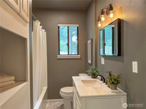 912 NE 115th Street Seattle WA 98125