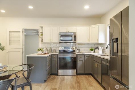 912 NE 115th Street Seattle WA 98125