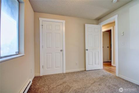 930 N Laventure Road Mount Vernon WA 98273