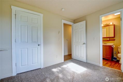 930 N Laventure Road Mount Vernon WA 98273