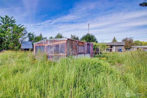 930 N Laventure Road Mount Vernon WA 98273