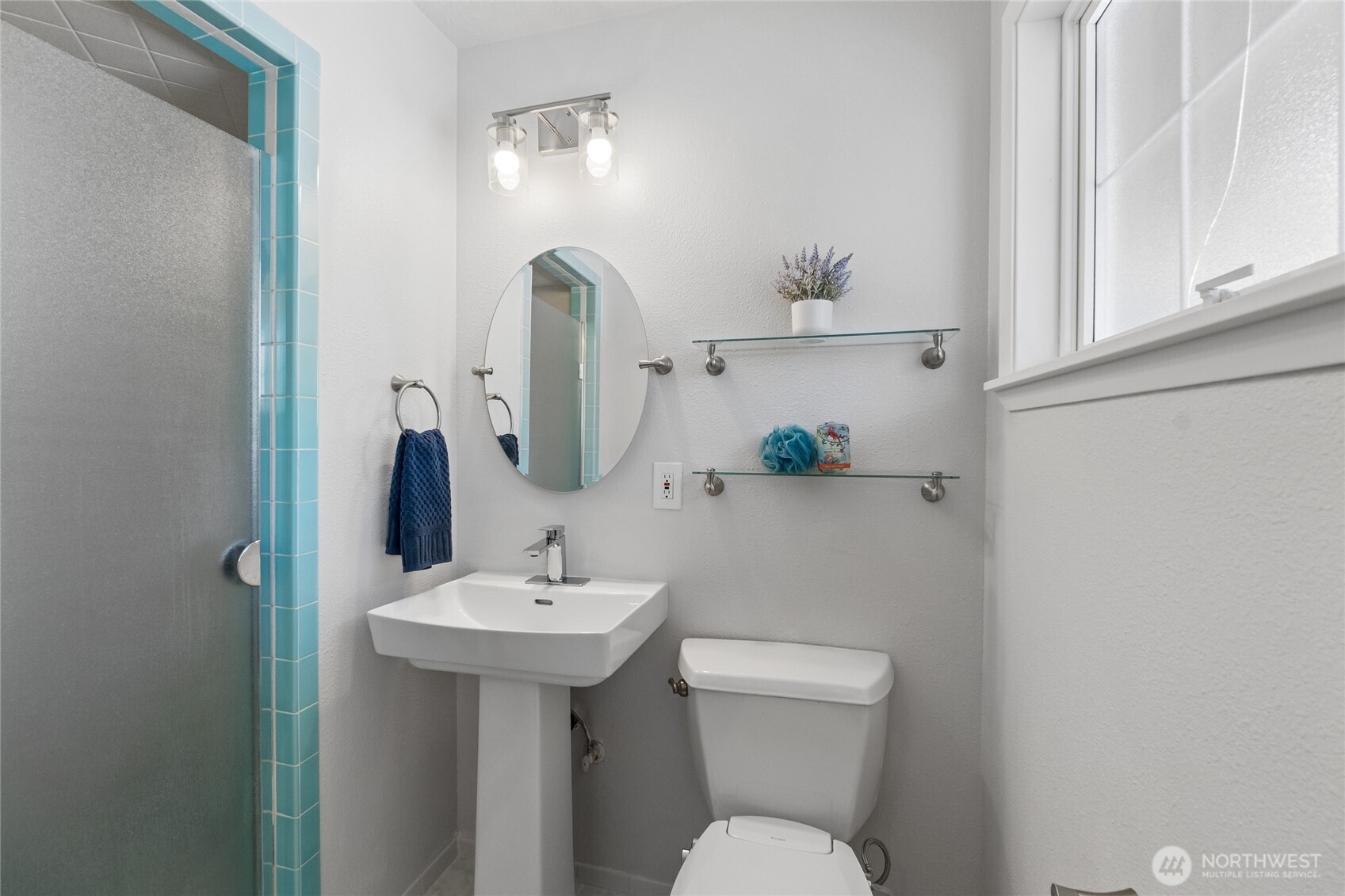 18832 1st Place SW Normandy Park WA 98166