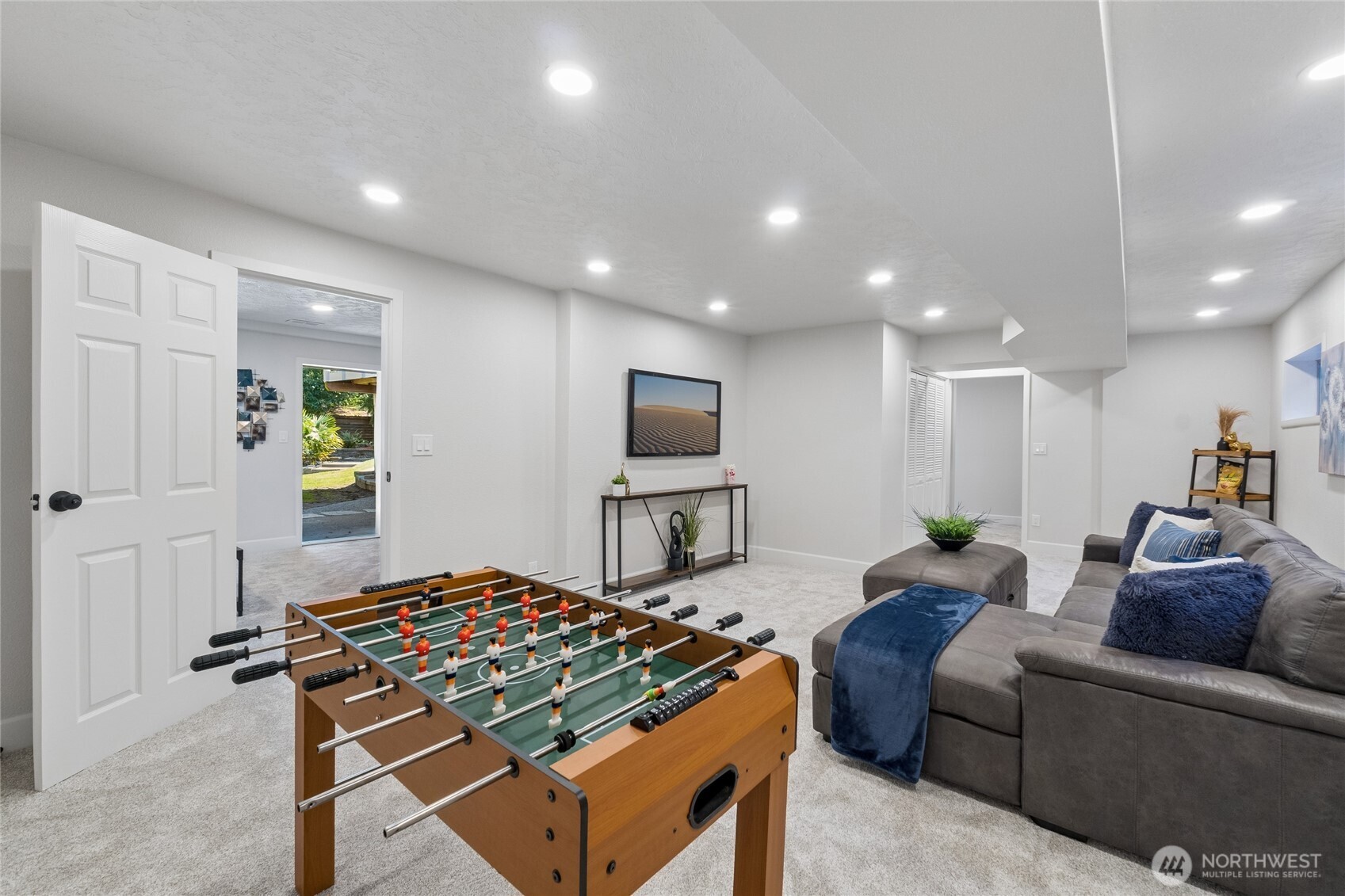 18832 1st Place SW Normandy Park WA 98166