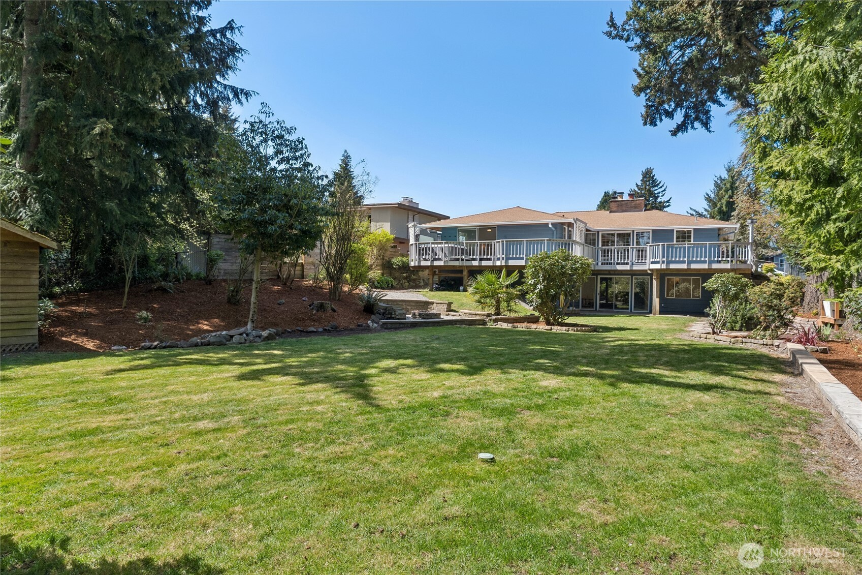 18832 1st Place SW Normandy Park WA 98166