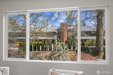 1825 112th Avenue NE Bellevue WA 98004