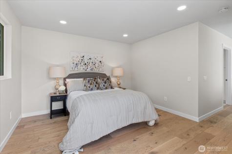 1825 112th Avenue NE Bellevue WA 98004