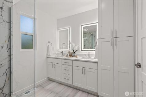 1825 112th Avenue NE Bellevue WA 98004