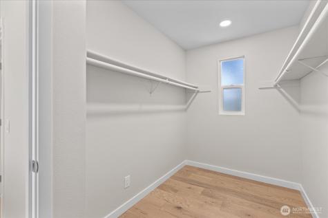 1825 112th Avenue NE Bellevue WA 98004