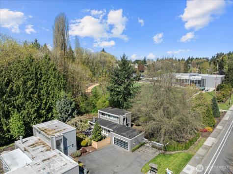 1825 112th Avenue NE Bellevue WA 98004