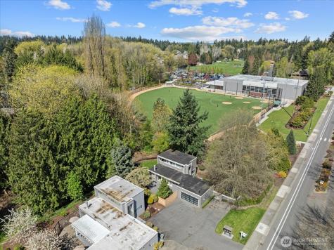 1825 112th Avenue NE Bellevue WA 98004