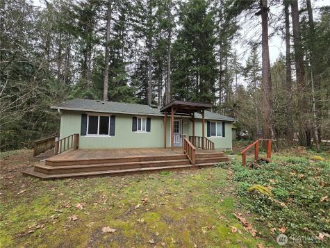 91 N Gadwall Place N Hoodsport WA 98548